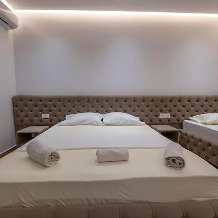 Rest Hour Hotel Ksamil