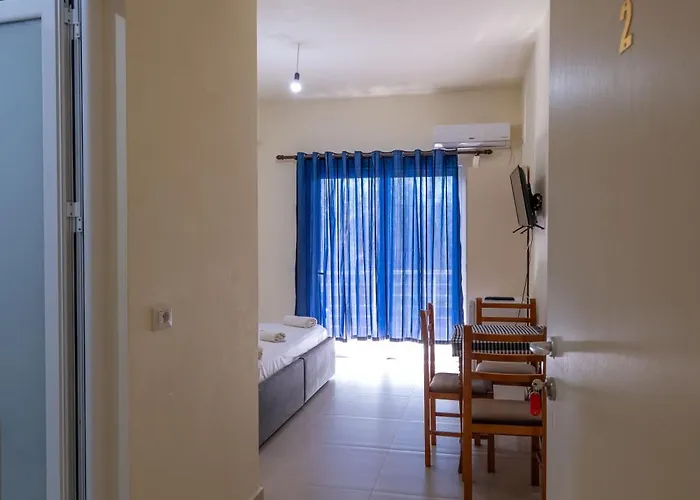 Rest Hour 卡萨米尔