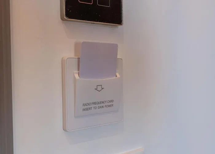 Rest Hour Hotel Ksamil