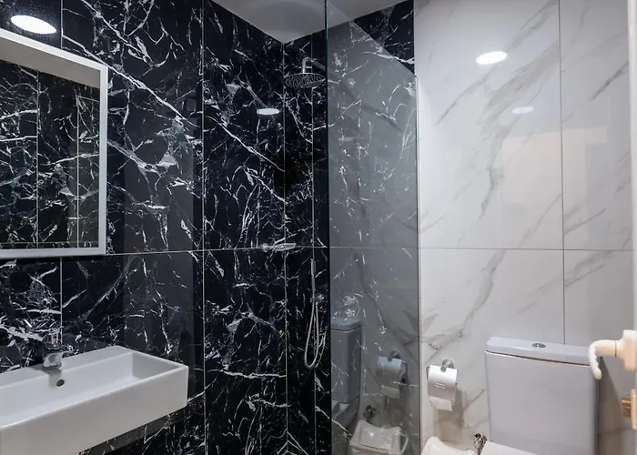 Rest Hour 3* 卡萨米尔