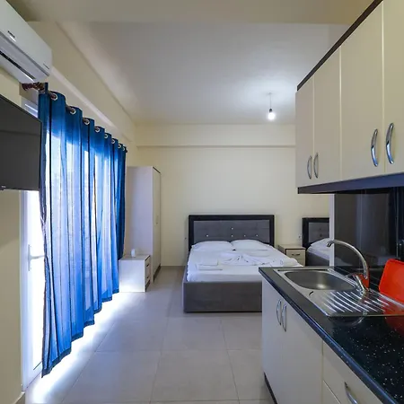 Rest Hour Hotel Ksamil